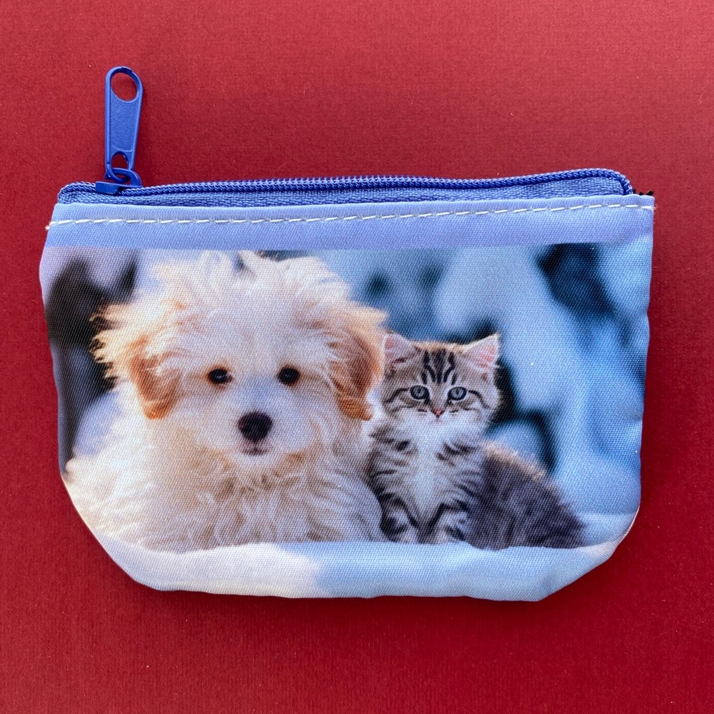 Goanna Art hand made coin pouch top zip
Photo of puppy and kitty - Picture 5 of 5